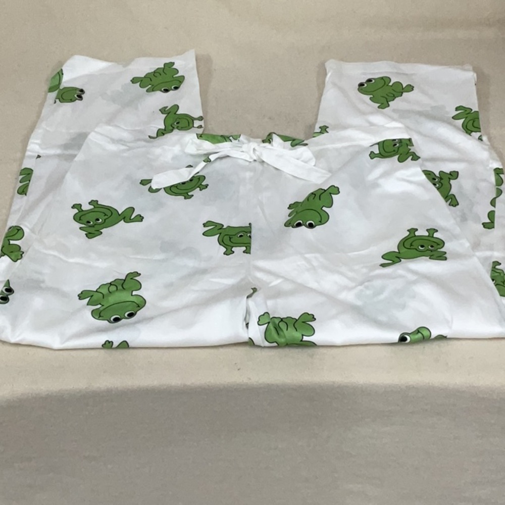 NWT woman’s Aegean Apparel pajama set